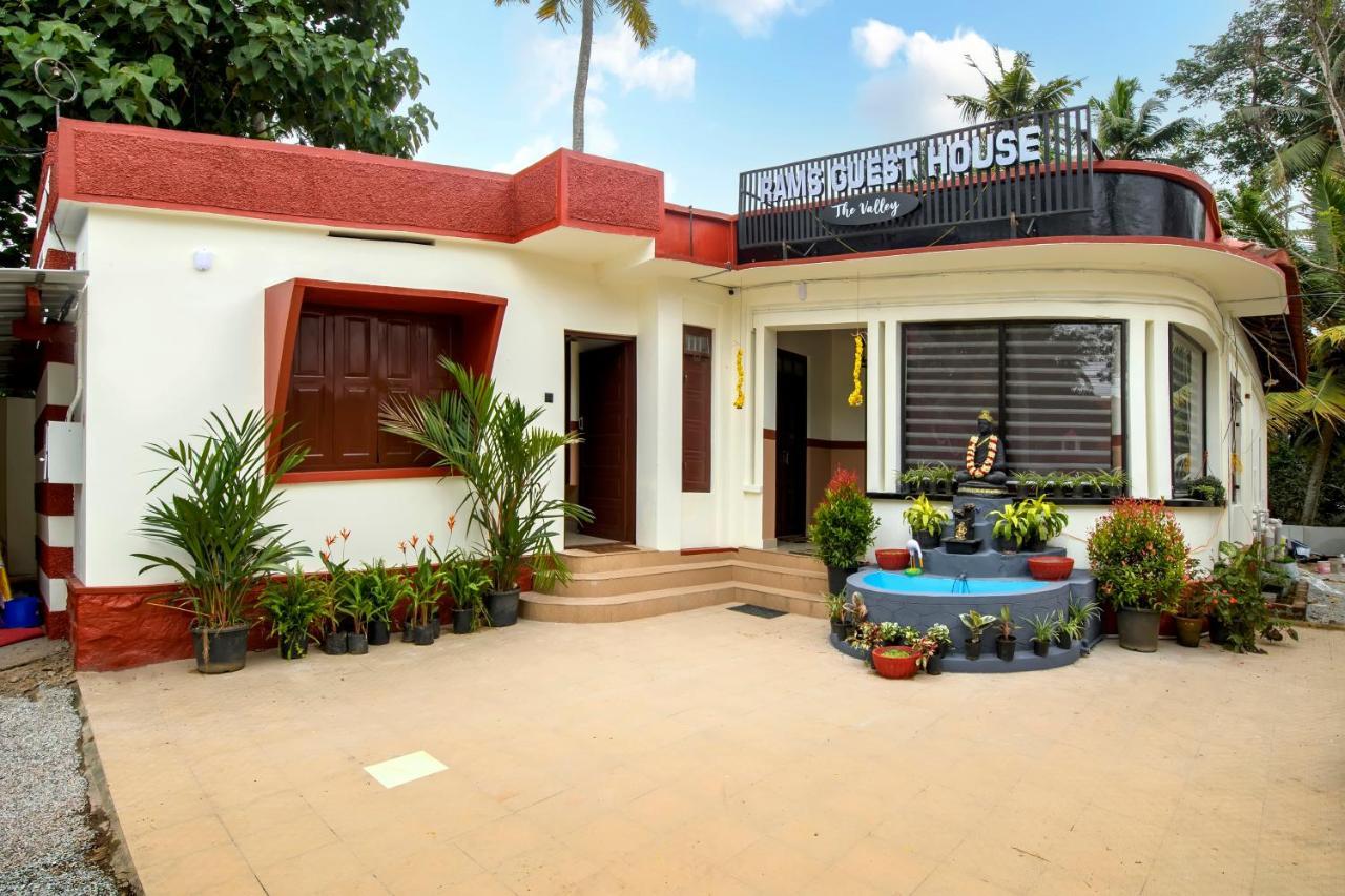 Rams Guest House The Valley Near Kims Hospital Thiruvananthapuram Exterior photo